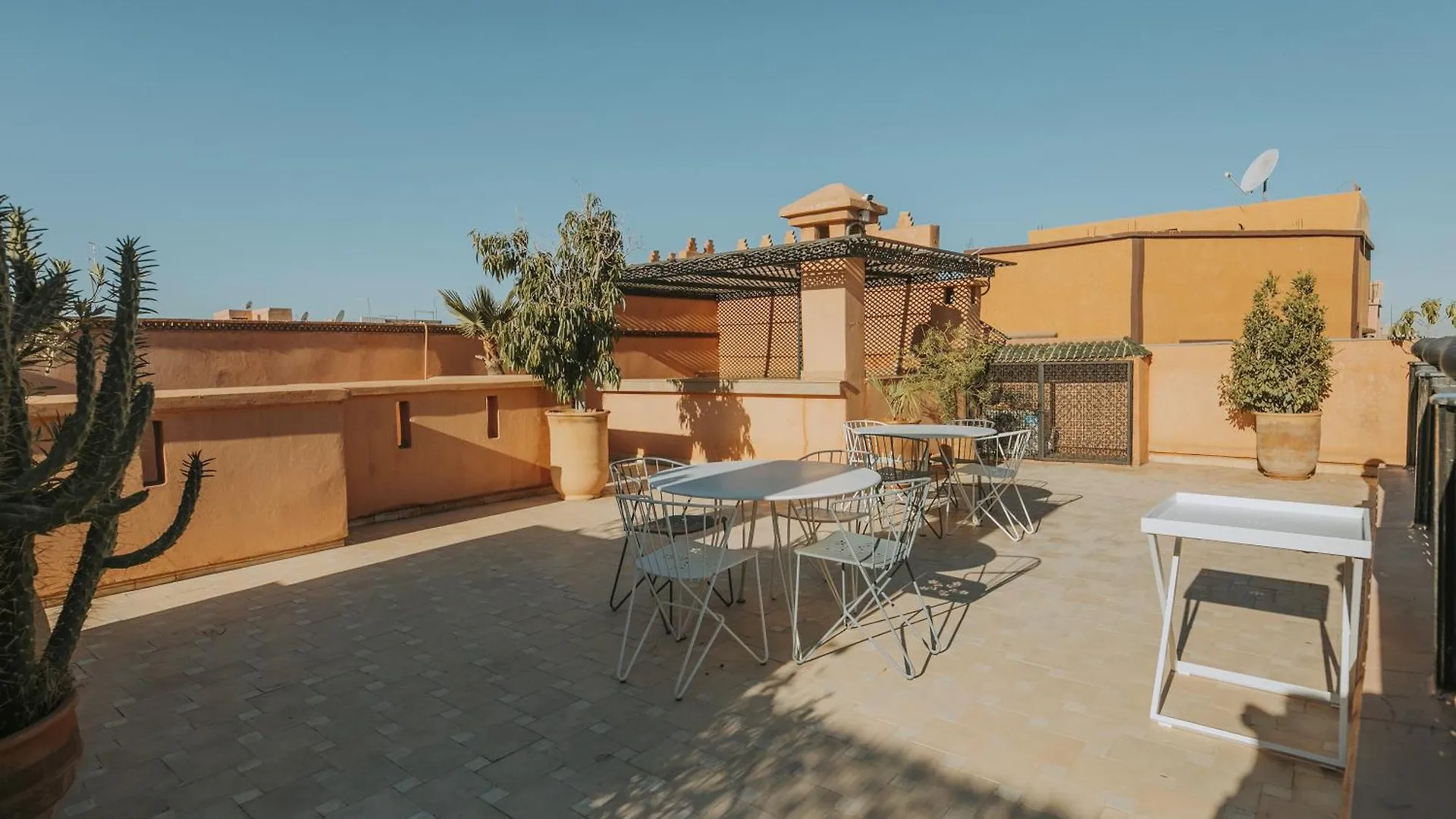 Riad Le Perroquet Bleu Suites & Spa Marrakesh 3*,