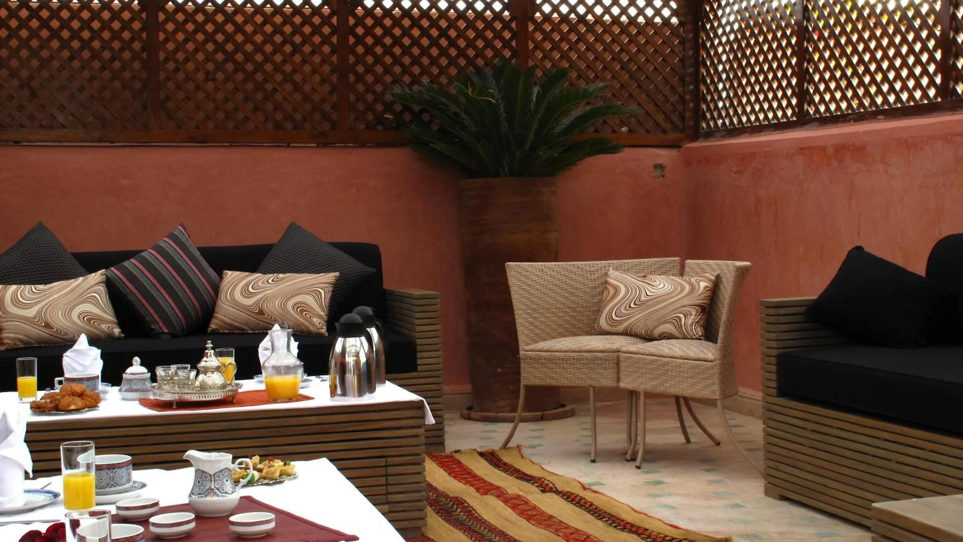 Riad Le Perroquet Bleu Suites & Spa Marrakesh 3*,  Marokko