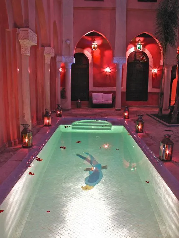 Riad Le Perroquet Bleu Suites & Spa Marrákes