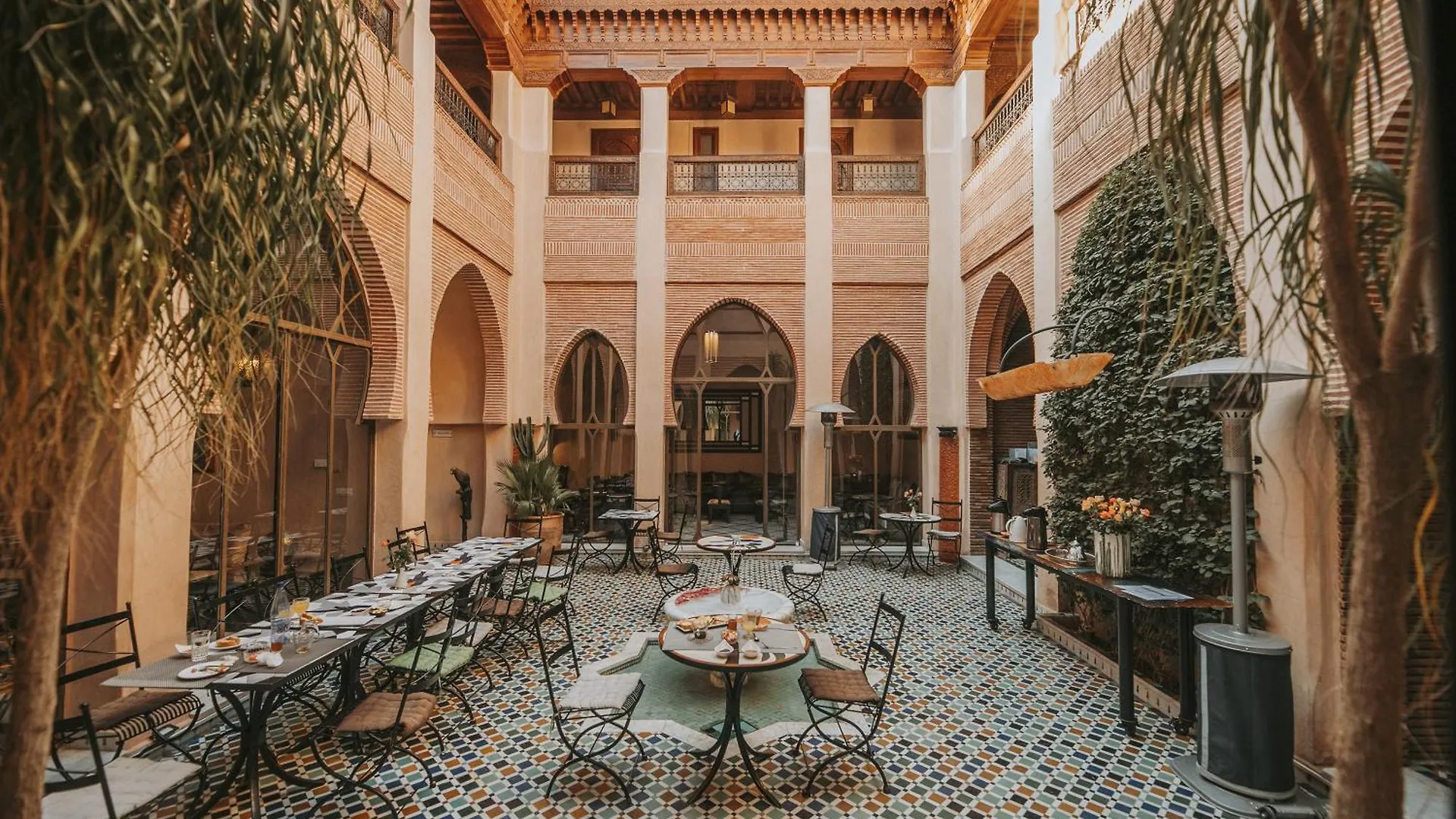 Riad Le Perroquet Bleu Suites & Spa Marrakesh