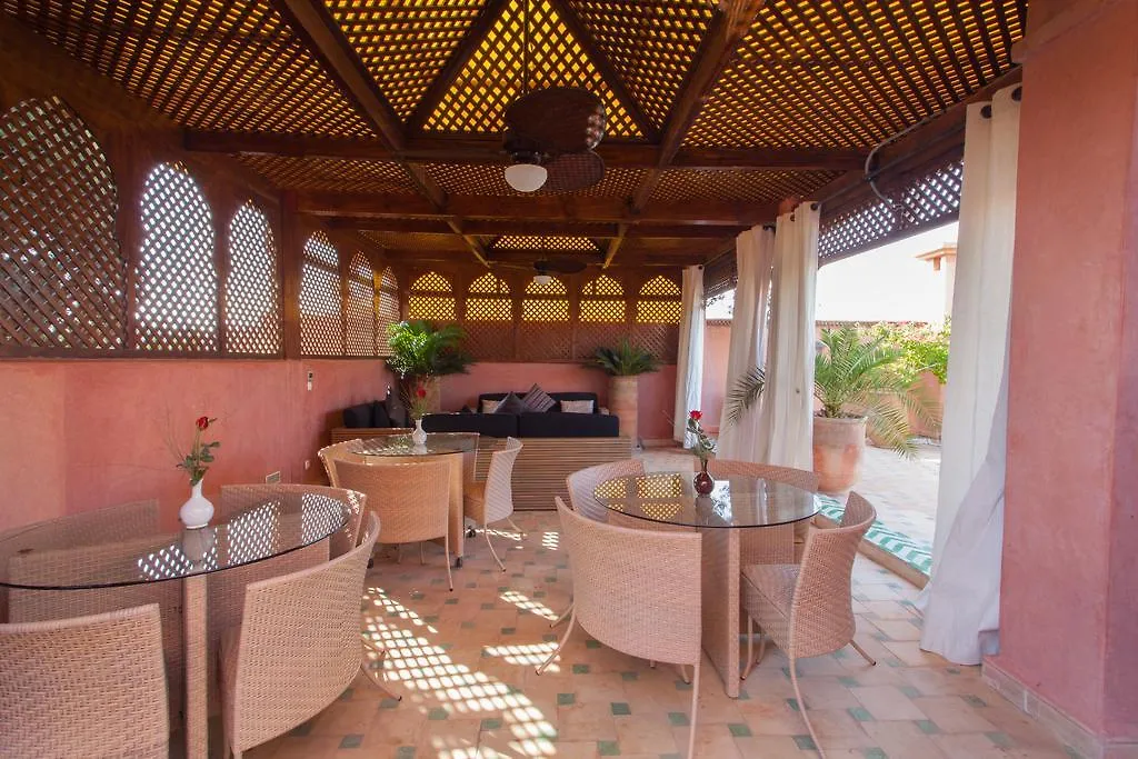 Riad Le Perroquet Bleu Suites & Spa Marrakesh